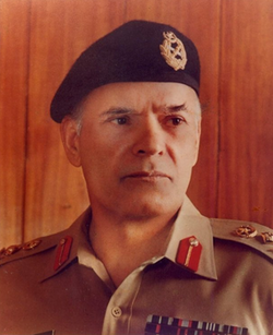 Admiral Naveed Ashraf