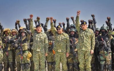 Admiral Naveed Ashraf Reaffirms Maritime Security Commitment During Creeks Area Visit