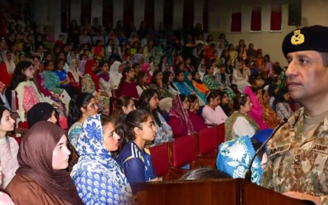 DG ISPR Visits Kinnaird College for Women University