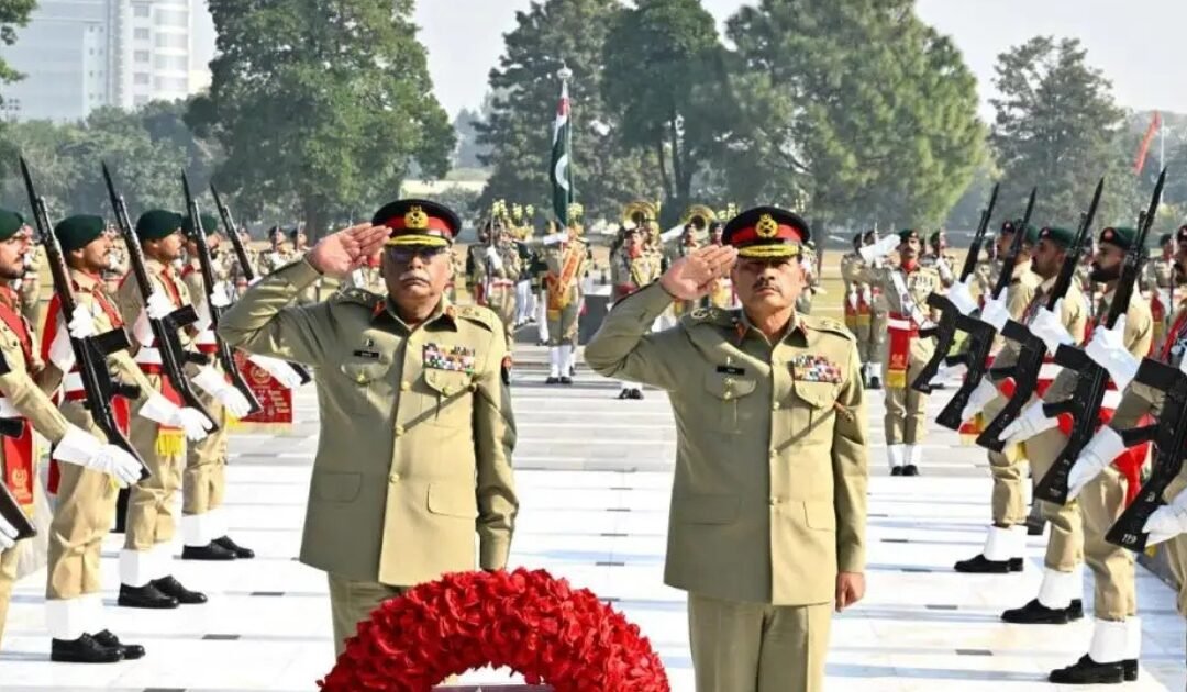 CJCSC General Sahir Shamshad Bids Farewell to COAS FM Asim Munir