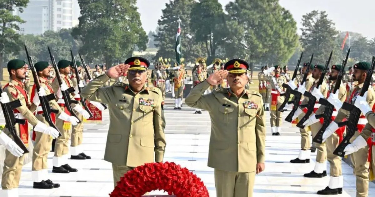 CJCSC General Sahir Shamshad Bids Farewell to COAS FM Asim Munir