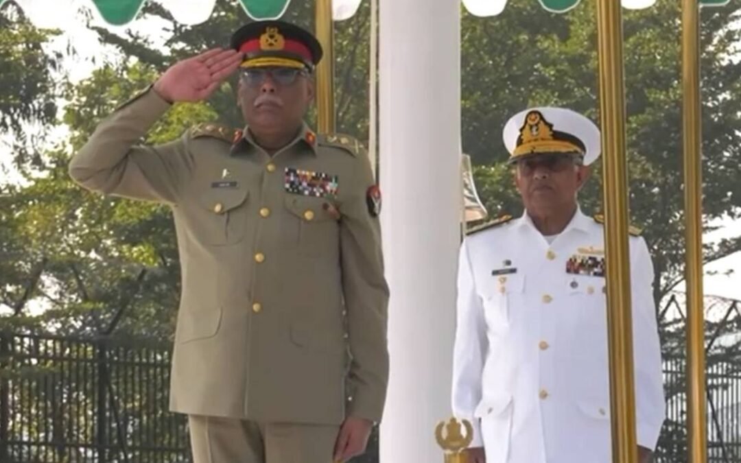 CJCSC Pays Farewell Visit to Naval Headquarters