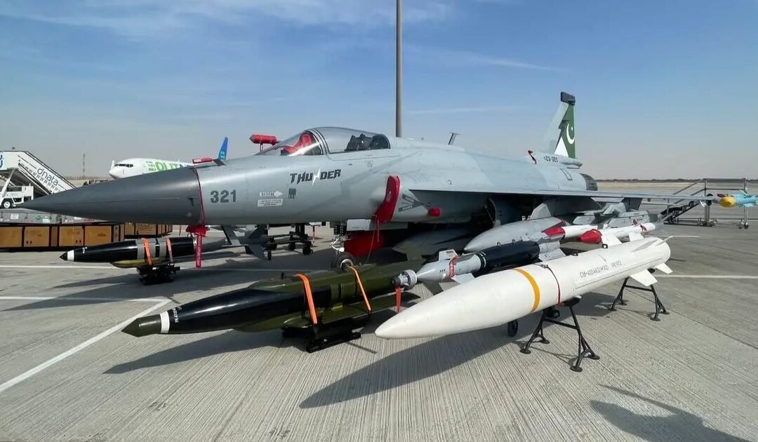 JF-17 Thunder Block III Steals the Show at Dubai Airshow 2025