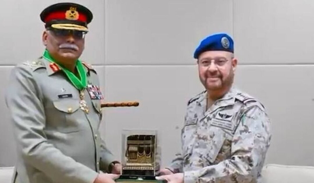Pakistan’s CJCSC General Sahir Shamshad Mirza Awarded Saudi Arabia’s Highest Military Honour