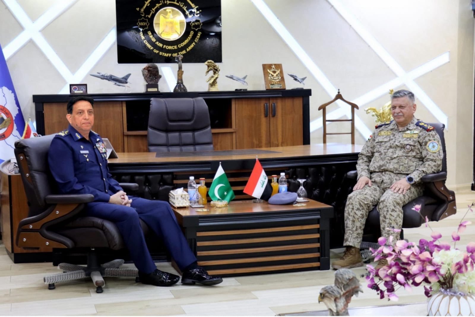 PAF Chief in Baghdad for Defense Talks, JF-17 Acquisition on Agenda PAF Chief in Baghdad for Defense Talks, JF-17 Acquisition on Agenda