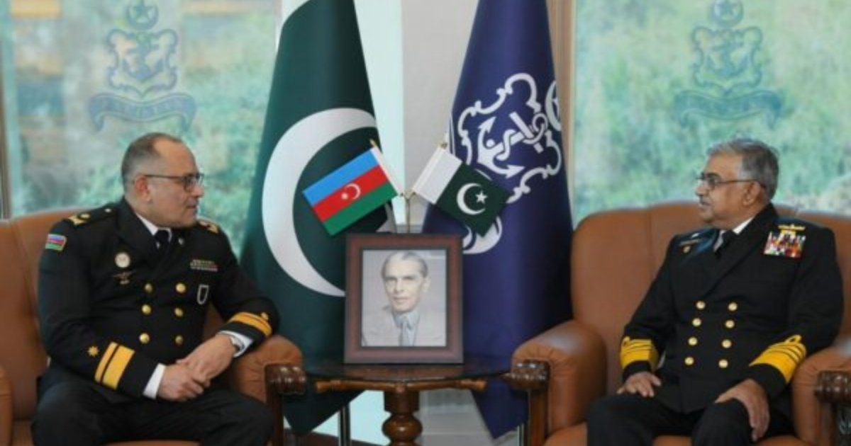 Azerbaijan Naval Forces Commander Meets with Naval Staff Chief