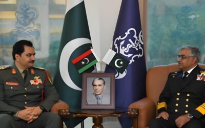 Libyan General Haftar Meets CNS Admiral Naveed Ashraf in Islamabad to Strengthen Defense Ties