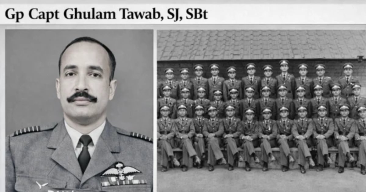 Pakistan Air Force Honors Legendry Fighter Ace Gp Capt Ghulam Tawab on His Death Anniversary
