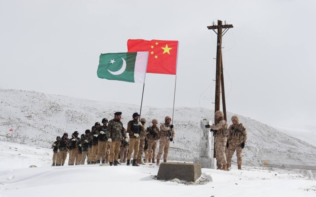 Pakistani and Chinese Forces Conduct Joint Patrol at Khunjerab Pass