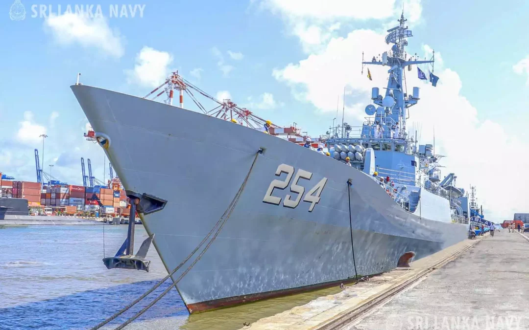 Pakistan Navy Fleet and Submarine Arrive at Port of Colombo, Sri Lanka