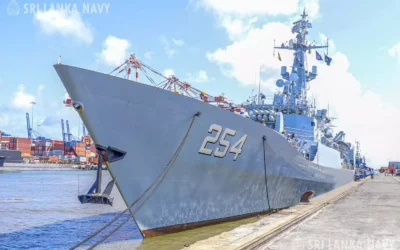 Pakistan Navy Fleet and Submarine Arrive at Port of Colombo, Sri Lanka