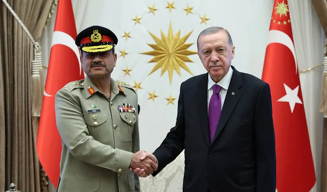 Field Marshal Asim Munir Arrives in Turkiye on Official Visit