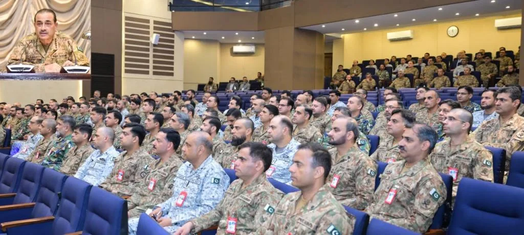 Field Marshal Asim Munir Outlines War Strategy and Cross-Border Security Mandate at NDU